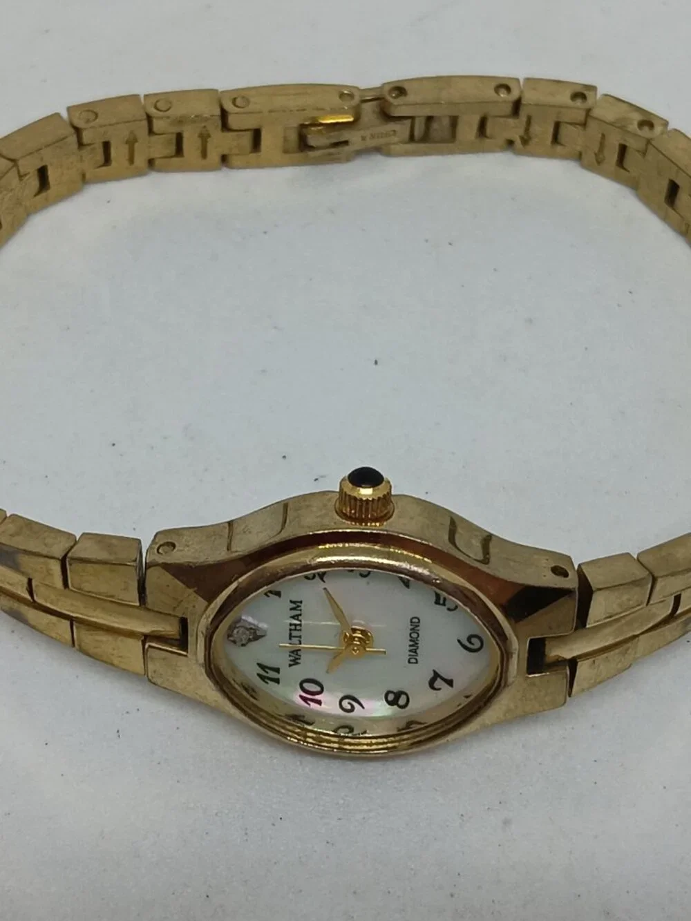 Waltham WAW047 Women's 17mm Gold Tone Diamond Dial Watch NEW BATTERY